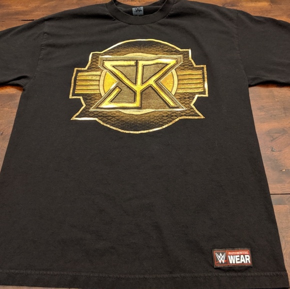 WWE Other - WWE Seth Rollins Men's Large T-shirt Black/Gold